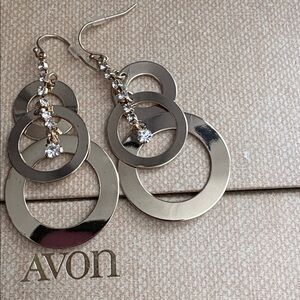 Avon 2010 Shiny Dangling Circle w Rhinestone Accents Gold Metal Earrings E-12